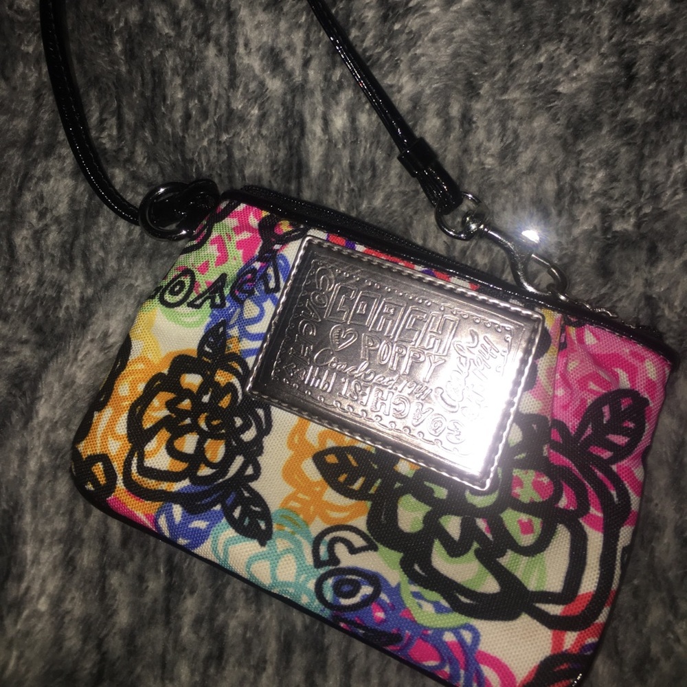 Coach small wristlet from the Poppy collection